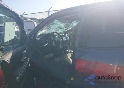 2017 Toyota Tundra Sr5 4.6L V8 из США, поврежденный, VIN 5TFUM5F11HX074078